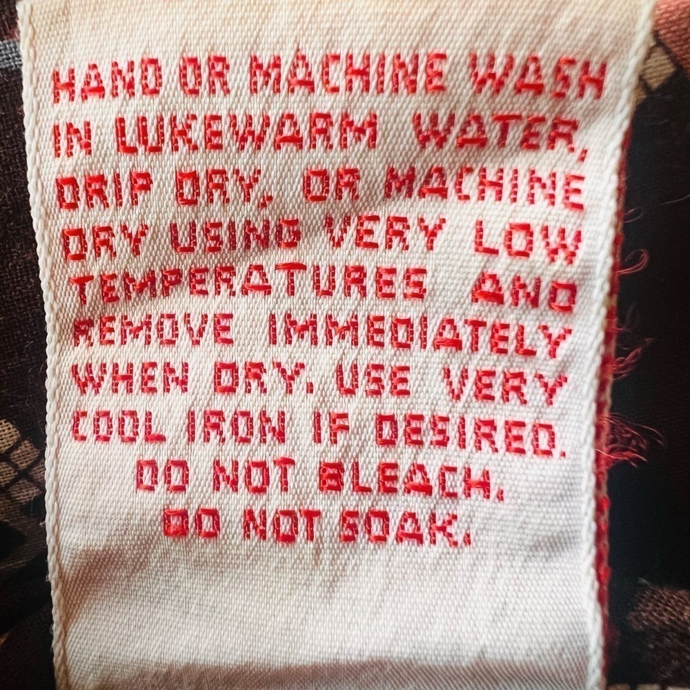 Vintage Blouse, 1970s Brown Graph Print Top Size Small - Picture 4 of 5